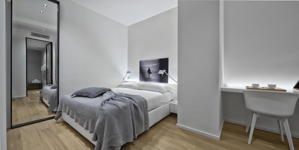 Luxury Suites Collection - Milano 33 Riccione Bagian luar foto