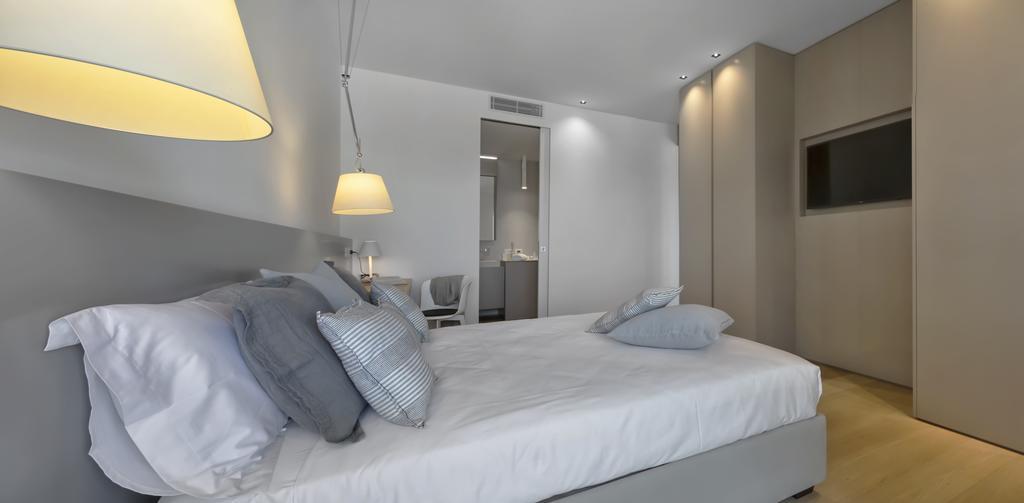 Luxury Suites Collection - Milano 33 Riccione Bagian luar foto